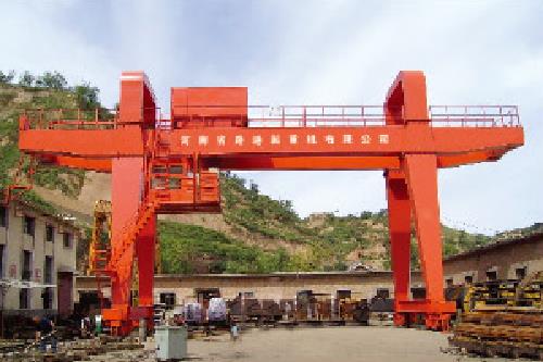 雙梁造船門機