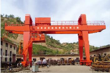 500噸雙梁造船門機